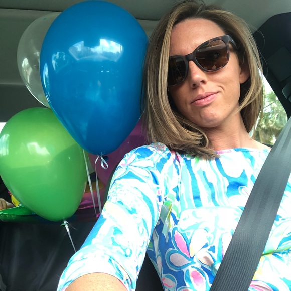 Meet your Posher, Olivia - Picture 1 of 1